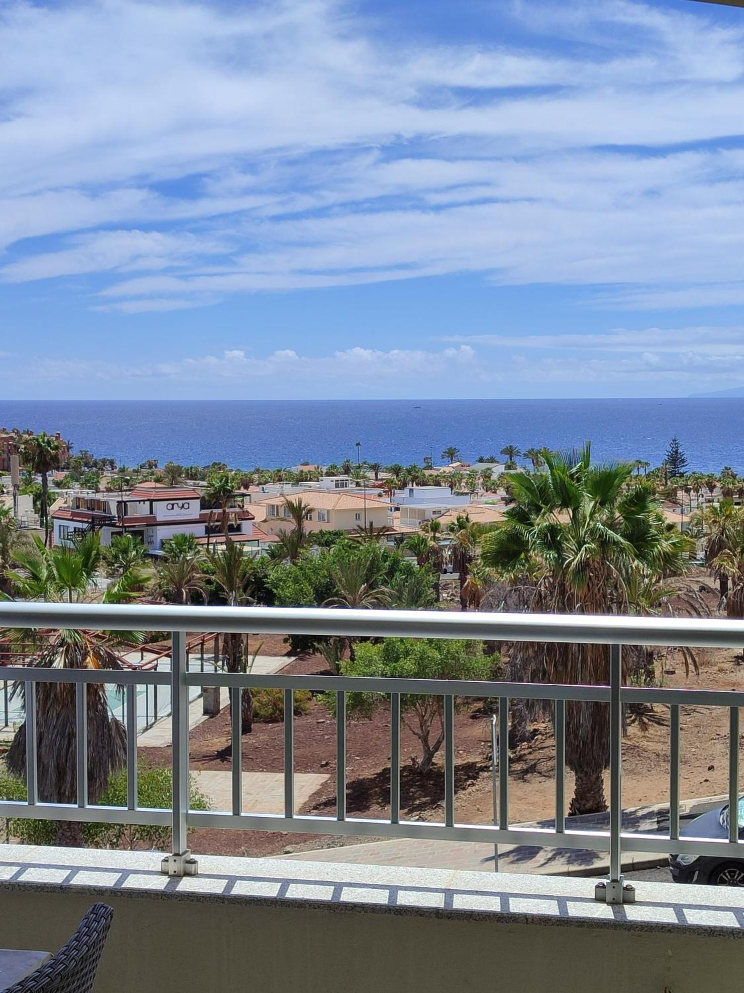 Comfortable Apartment With Amazing Sea Views ปาล์ม-มาร์ ภายนอก รูปภาพ